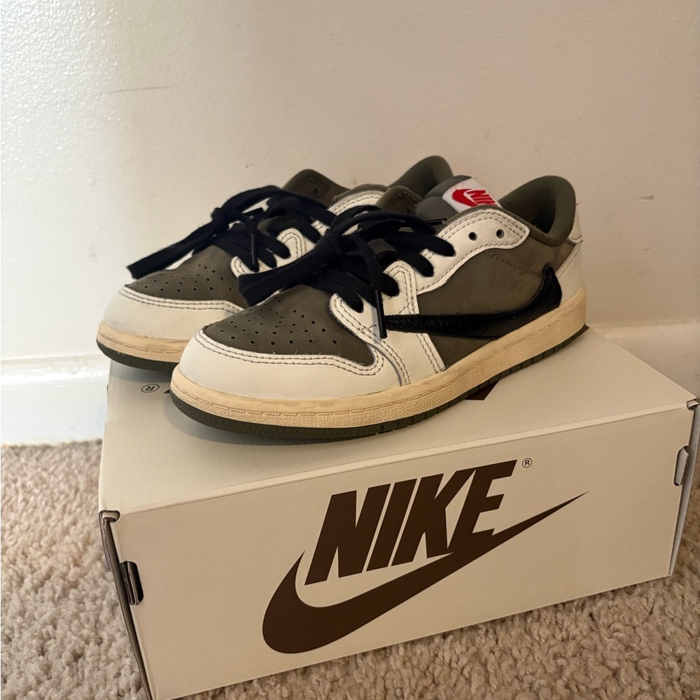 Travis Scott Kids Sneakers - Olive, Black, Cream